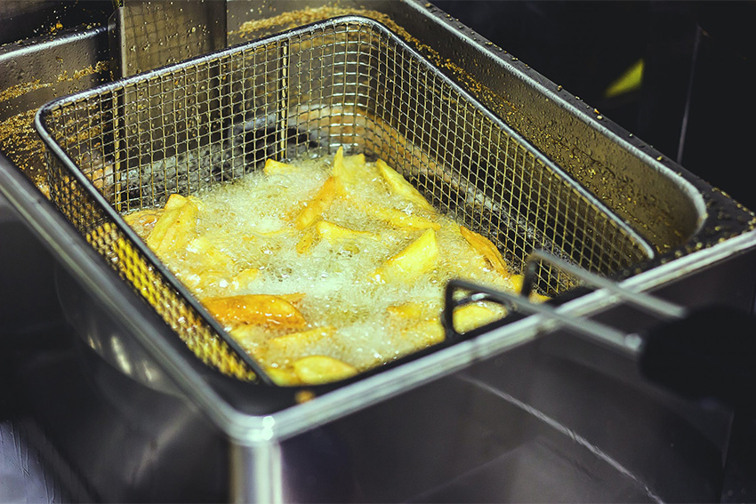 How to Properly Dispose Used Cooking Oil